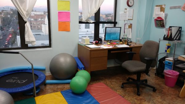 CompHealth Allied - travel job success secrets - image of travel occupational therapist Hanna Ivantsova's new work space on assignment