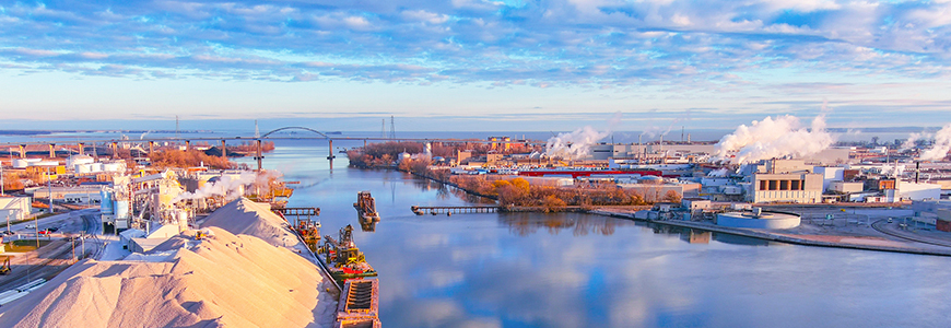 Green bay skyline